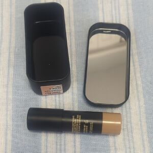 NUDE Foundation Stick with Mirror - Black and Tan